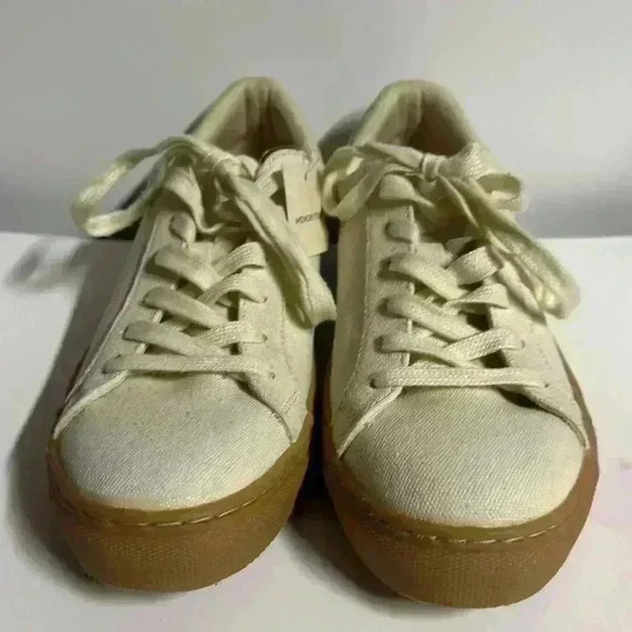 Women’s Universal thread Ingrid sneakers size 9.5 - Picture 2 of 6